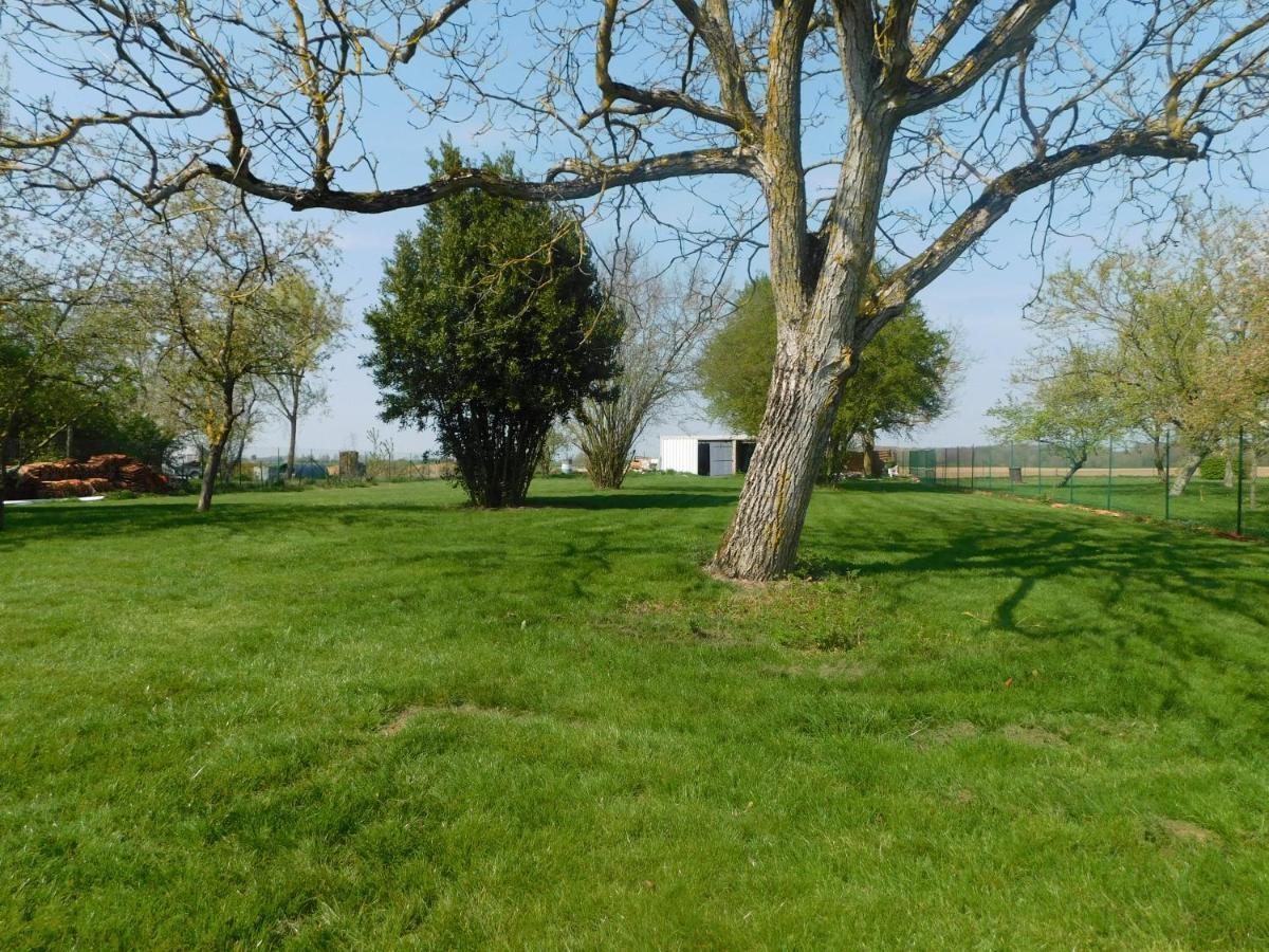 Cocooning Lägenhet Fontenay-sur-Eure Exteriör bild